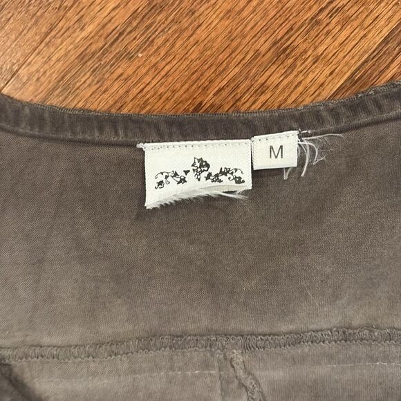 NWOT Parsley and Sage size medium olive green shirt, very beautiful and soft - Picture 4 of 9